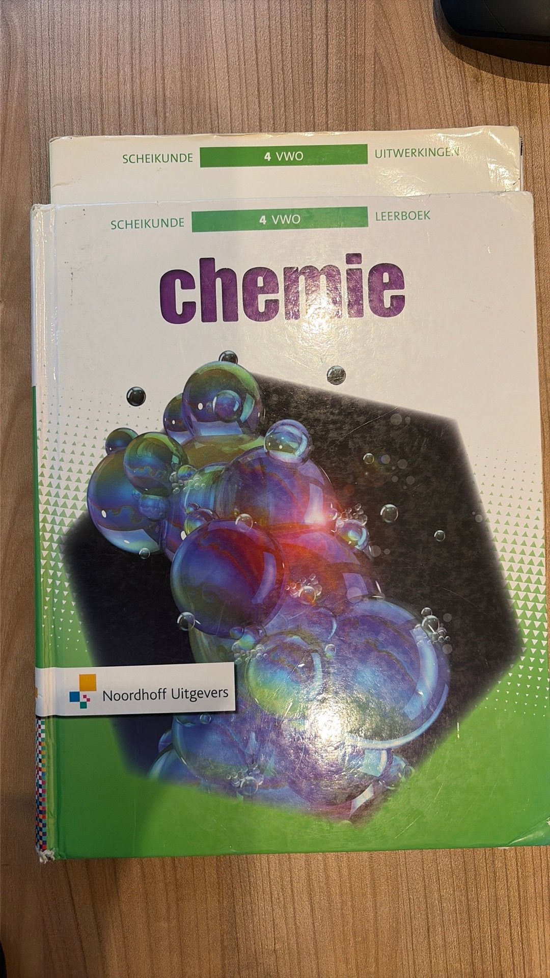 Chemie leerboek en uitwerking vwo 4, 5 en 6 6e editie, Ophalen, Gelezen, VWO, Scheikunde