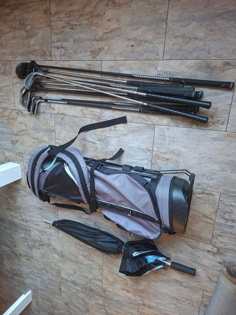 Complete golfset met tas en paraplu((vaste prijs)), Ophalen, Gebruikt, Set, Overige merken
