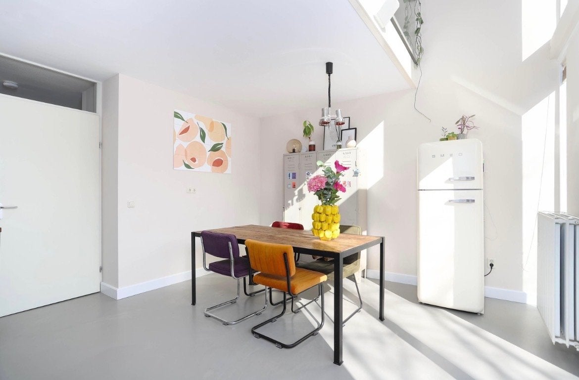 Hongaarse eetkamertafel met stalen frame (evt incl stoelen), Ophalen, Gebruikt, Metaal