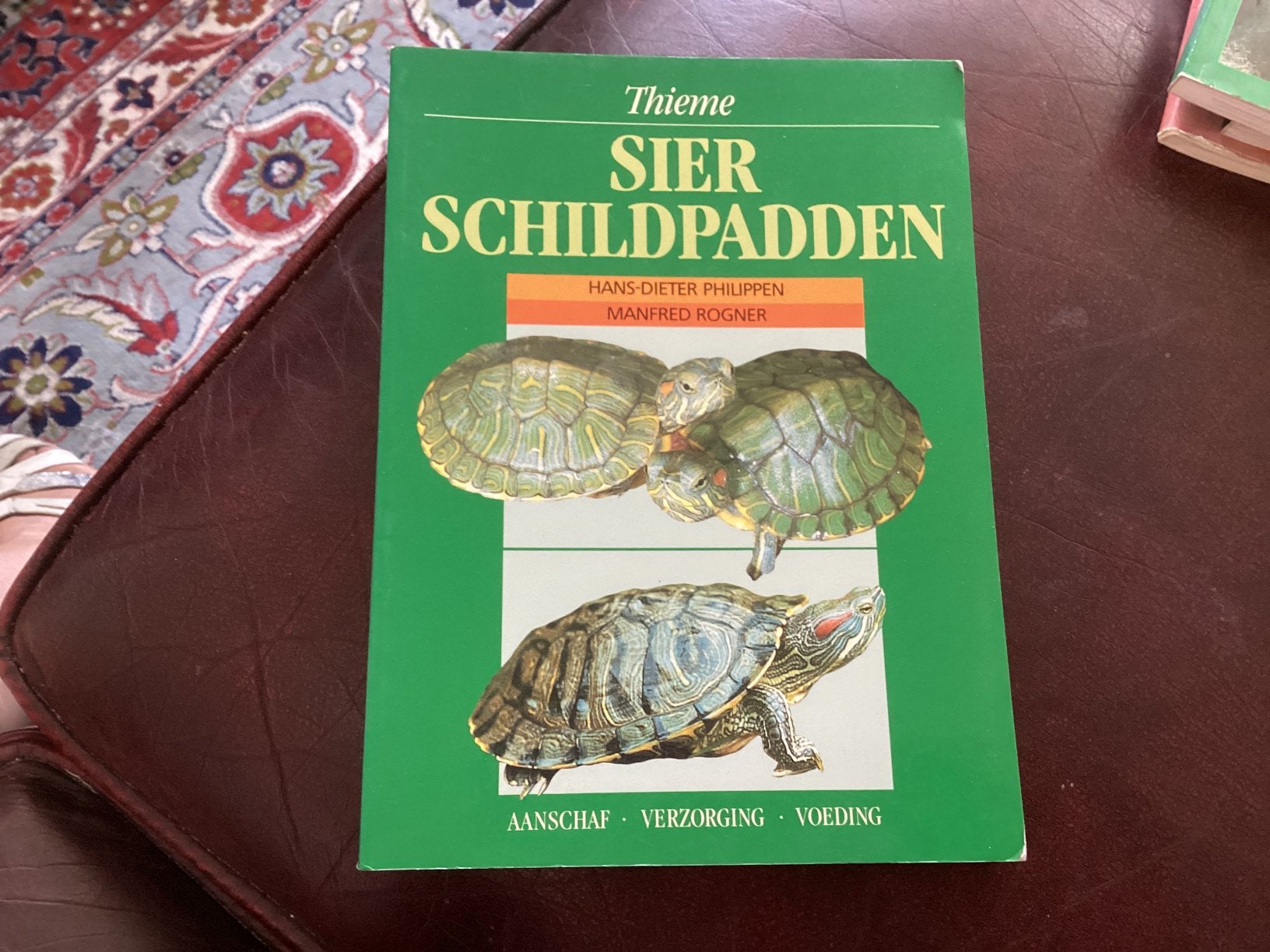 Schildpadden boek, Ophalen of Verzenden, Zo goed als nieuw, Honden