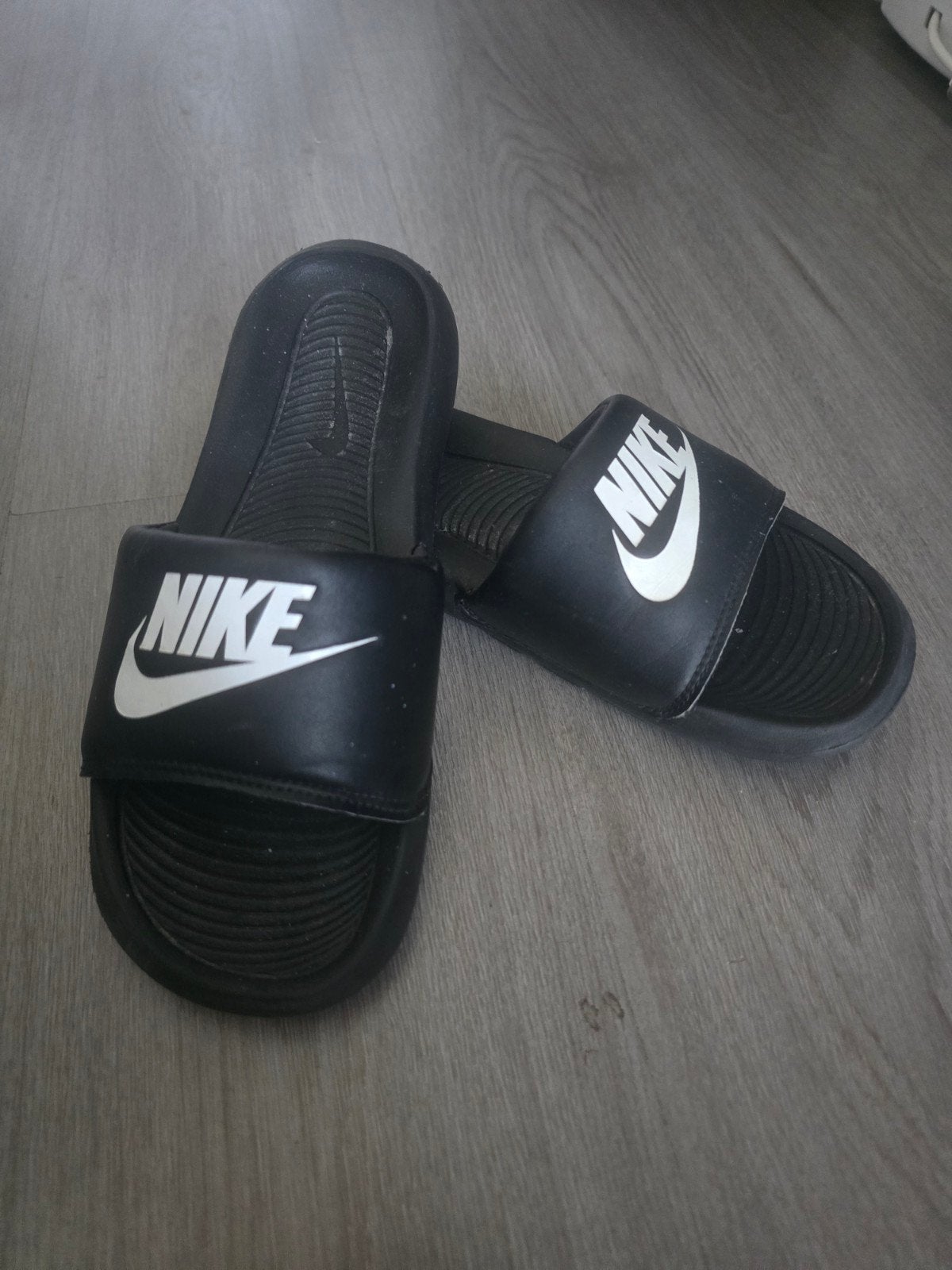 nike slippers maat 39, Ophalen