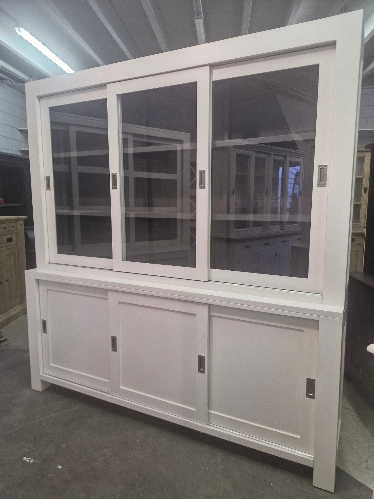 Een mooie moderne buffetkast, Ophalen, -, 200 cm of meer, -