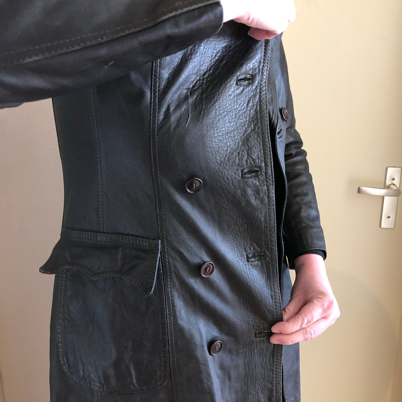 Vintage Crombie Leren Jas - Tijdloze Elegante Trenchcoat, Ophalen of Verzenden, Gedragen, Maat 38/40 (M), Zwart