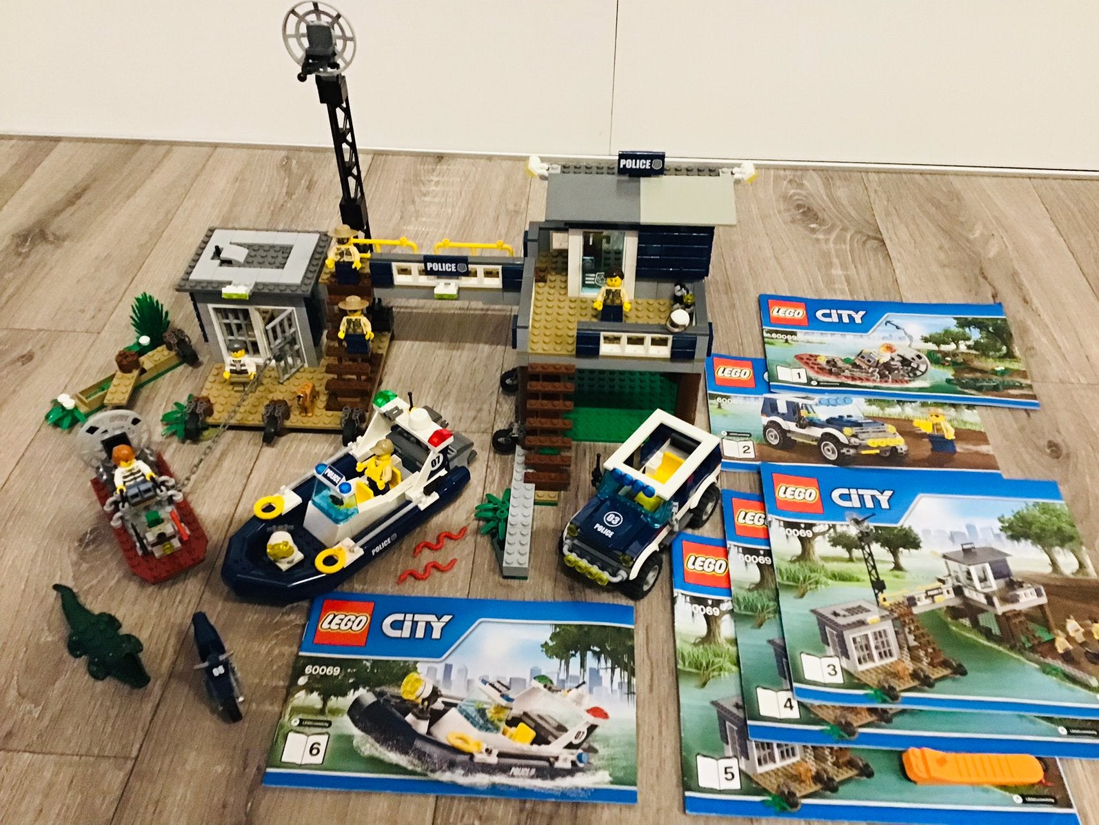 LEGO city 60069, swamp police station, compleet en ZGAN, City, Lego, Ophalen of Verzenden, Complete set