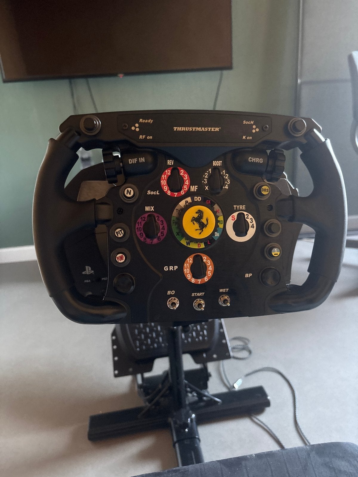 Playseat met racestuur, pedalen en F1 25 (PS5), Online, 1 speler, Racen en Vliegen, Ophalen of Verzenden