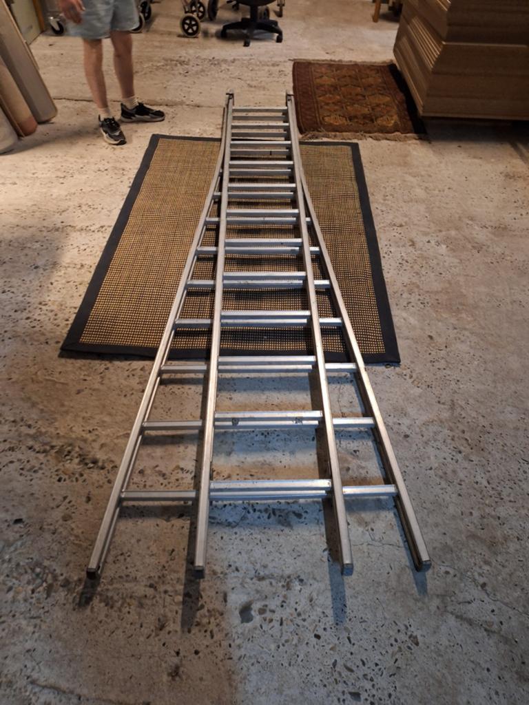 Ladder trap inschuifbaar 2 delen 6 meter 24 treden x breed, Ophalen, Gebruikt, Ladder, Opvouwbaar of Inschuifbaar