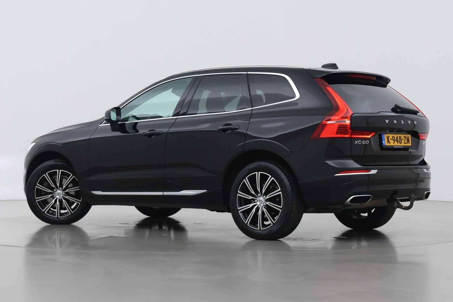 Volvo XC60 2.0 B5 Inscription | 360-camera | Trekhaak | BLIS, 15 km/l, Gebruikt, Euro 6, 4 cilinders