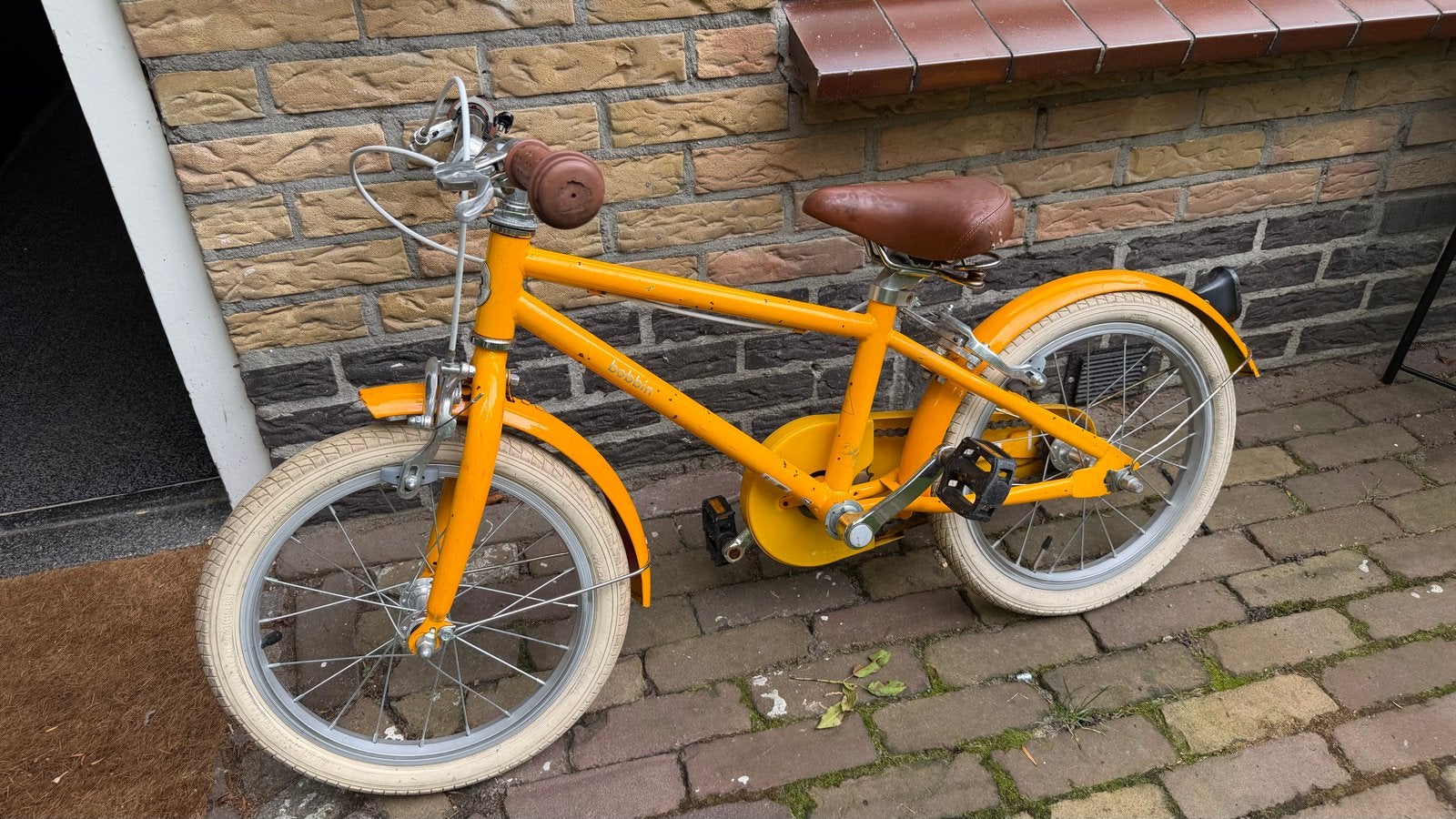 Bobbin 16 inch kinderfiets met zijwieltjes, Fietsen en Brommers, Ophalen, Gebruikt, 16 tot 20 inch, Zijwieltjes