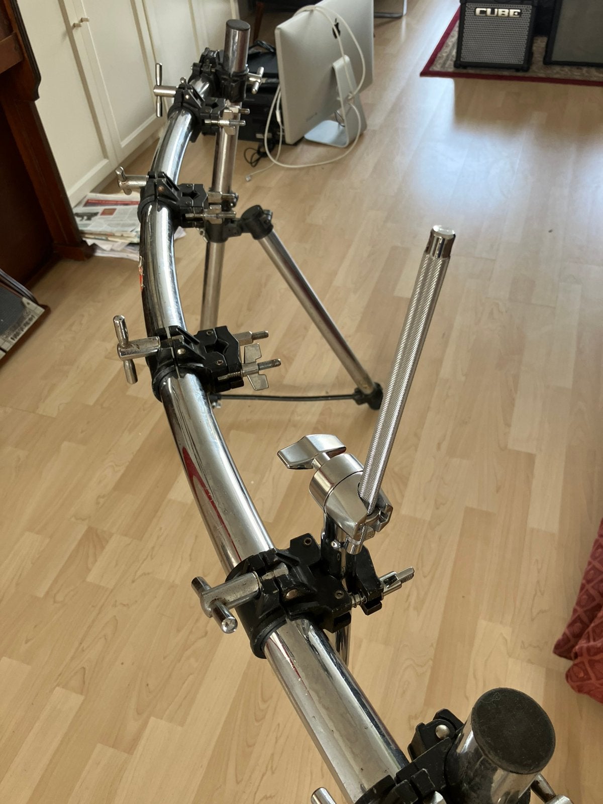 Dixon drumrack, halfrond, met 4 clamps en een koebelstatief, Muziek en Instrumenten, Drumstellen en Slagwerk, Ophalen, Gebruikt