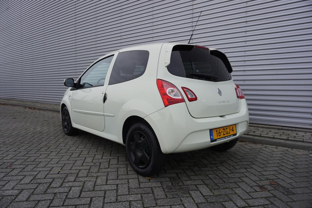 Renault Twingo 1.2 16V Collection Airco / Cruise / Elektr. r, Voorwielaandrijving, Gebruikt, 4 stoelen, Origineel Nederlands