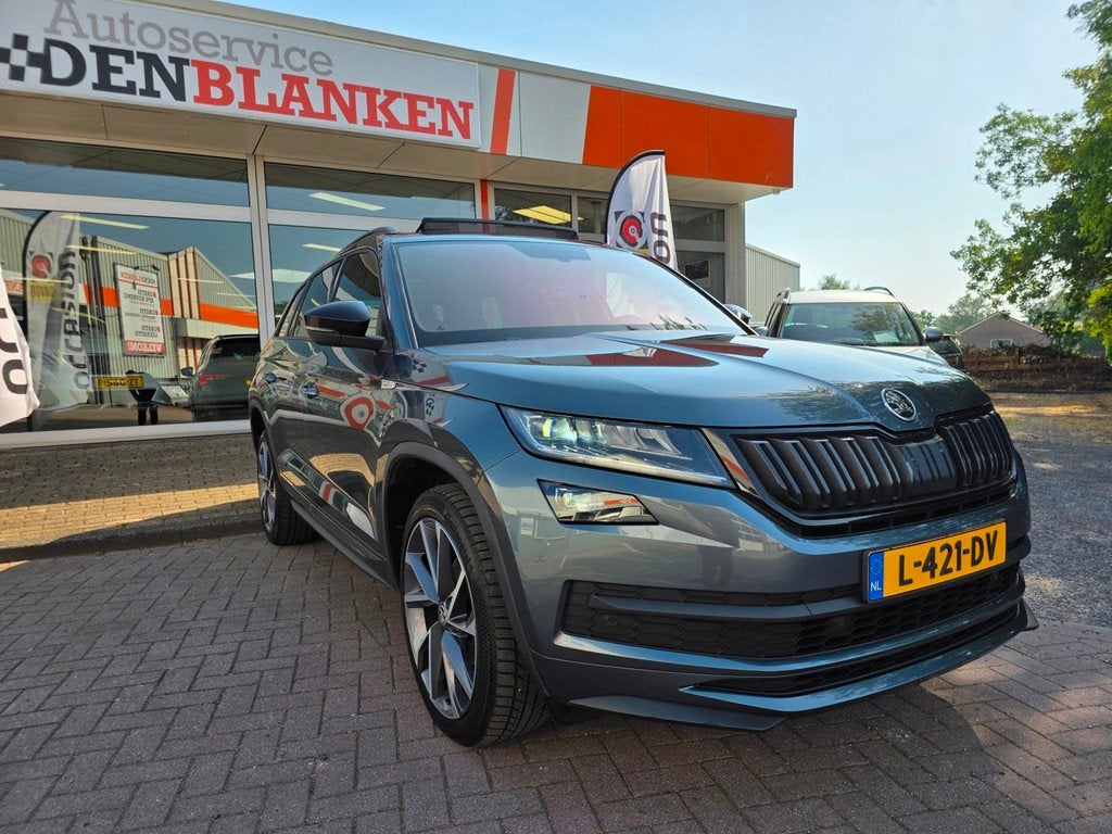 Skoda Kodiaq 1.5 TSI Sportline Automaat BJ.2021/ Panodak / H, Auto's, Skoda, Adaptive Cruise Control, 4 cilinders, 150 pk, Origineel Nederlands