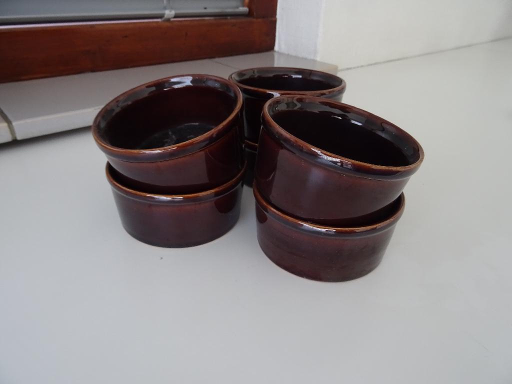 Retro souffle bakjes bruin 4 stuks, Ophalen of Verzenden, Huis en Inrichting