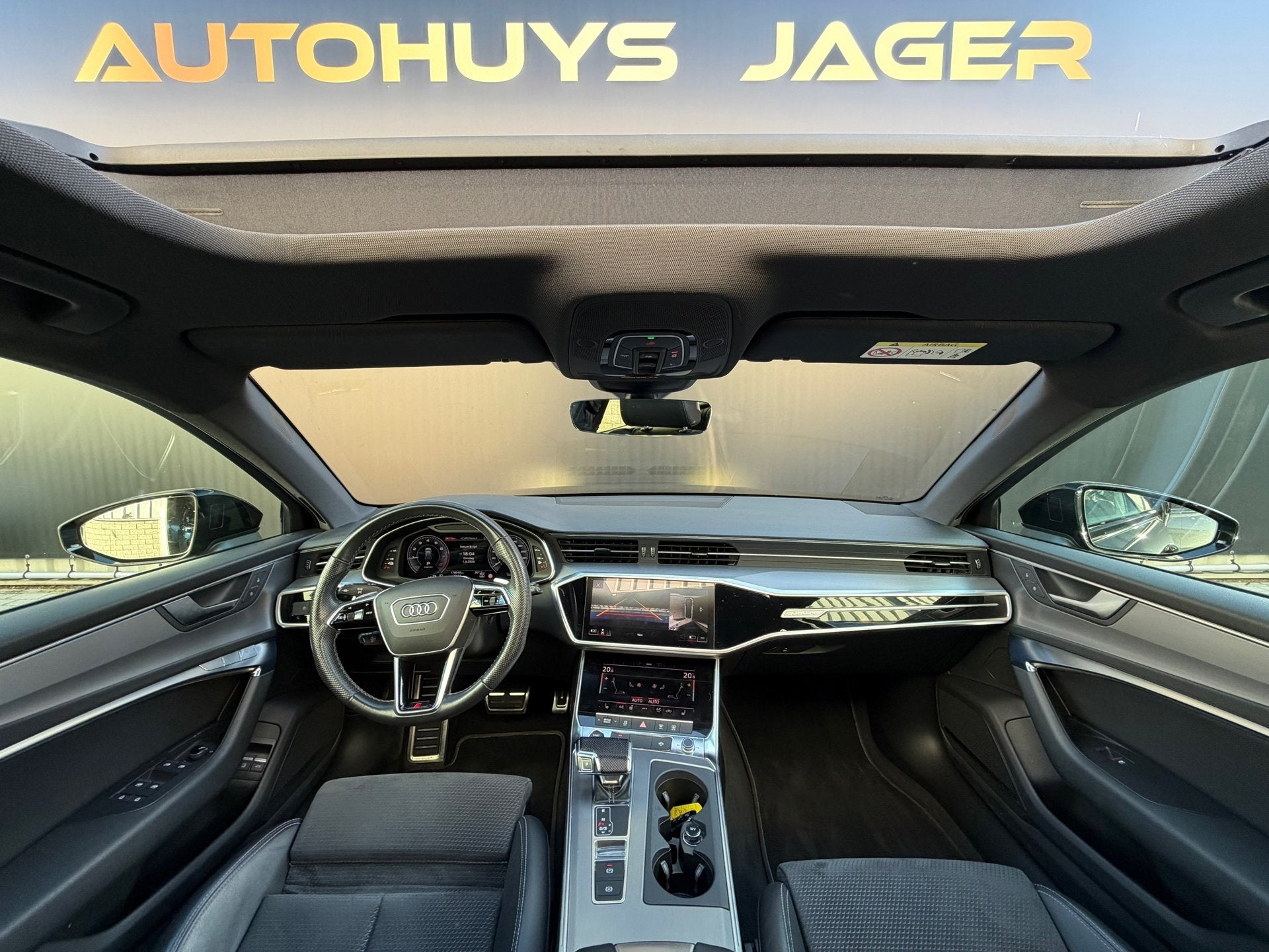 Audi A6 Avant 55 TFSI e Quattro Competition ABT Pano 360 Alc, Auto's, Automaat, Dealer onderhouden, 14 kWh, Gebruikt