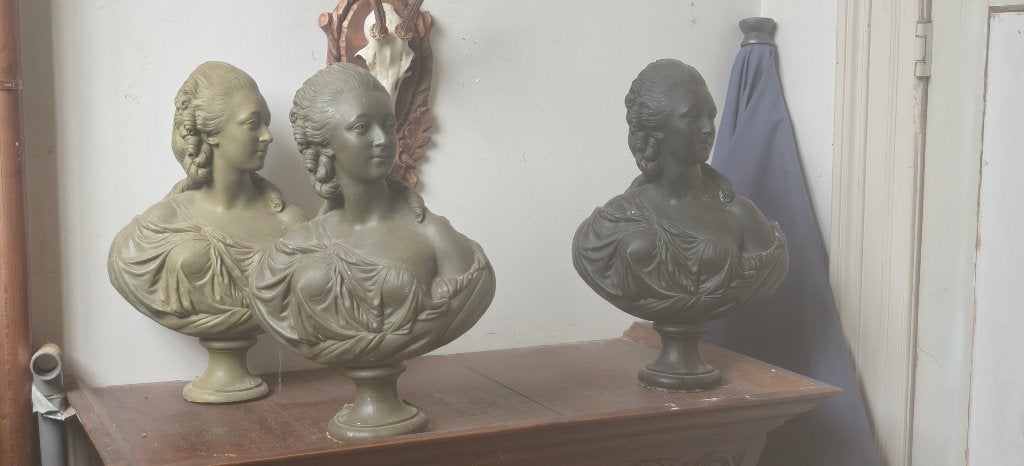 Drie versies van portret buste Madame Du Barry van Pajou, Antiek en Kunst, Curiosa en Brocante, Ophalen