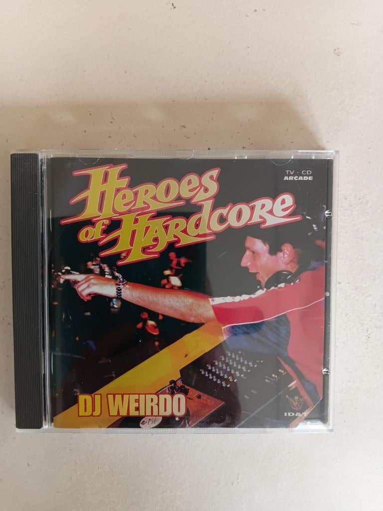Dj Weirdo Heroes of Hardcore cd, Cd's en Dvd's, Cd's | Dance en House, Ophalen of Verzenden, Zo goed als nieuw