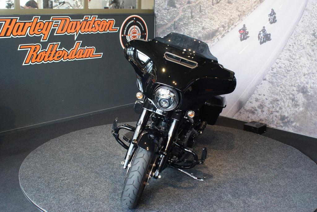 Harley-Davidson FLHXST STREET GLIDE ST (bj 2022), Bedrijf, Toermotor, Sales@harleydavidsonrotterdam.nl, Harley-Davidson Benelux B.V.
