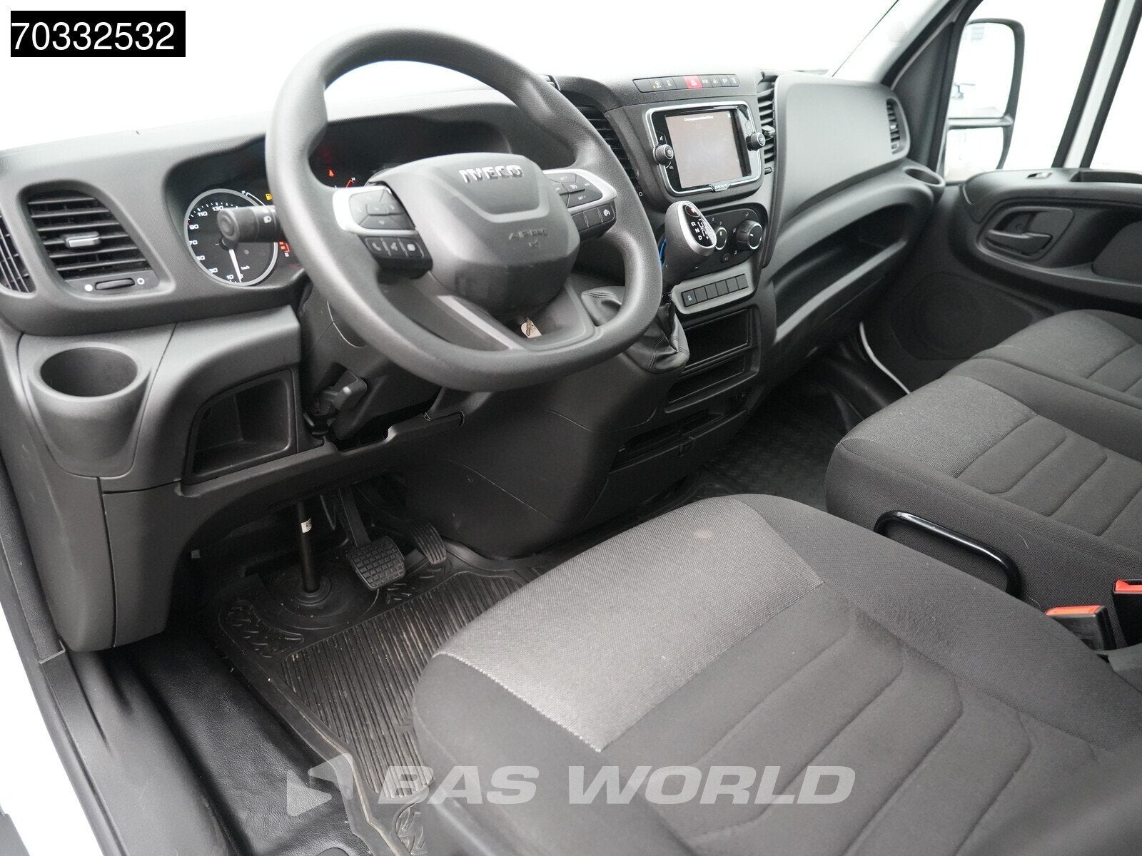 Iveco Daily 35C18 3.0L Automaat Laadklep Zijdeur Dubbellucht, Automaat, Stof, Gebruikt, Euro 6