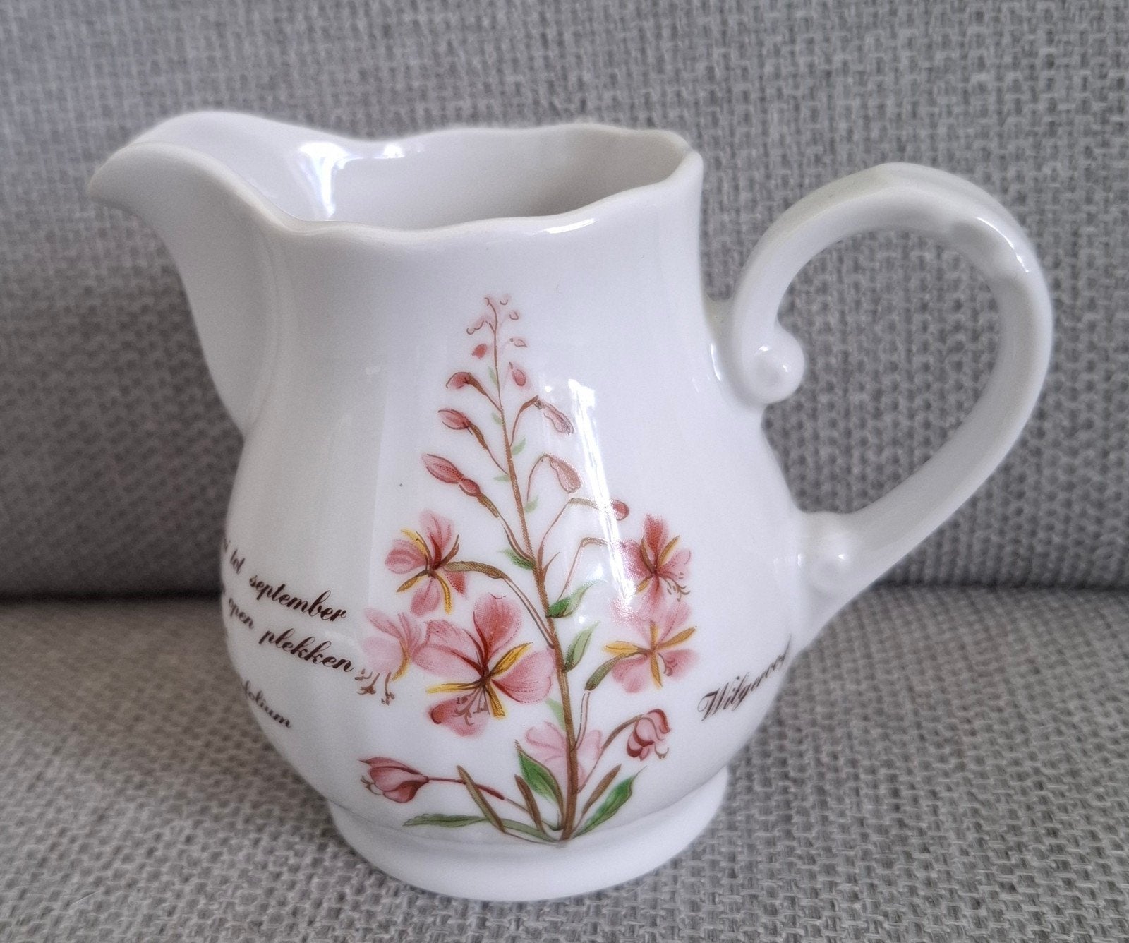 Exclusief Libelle porselein  melkkannetje, Ophalen of Verzenden