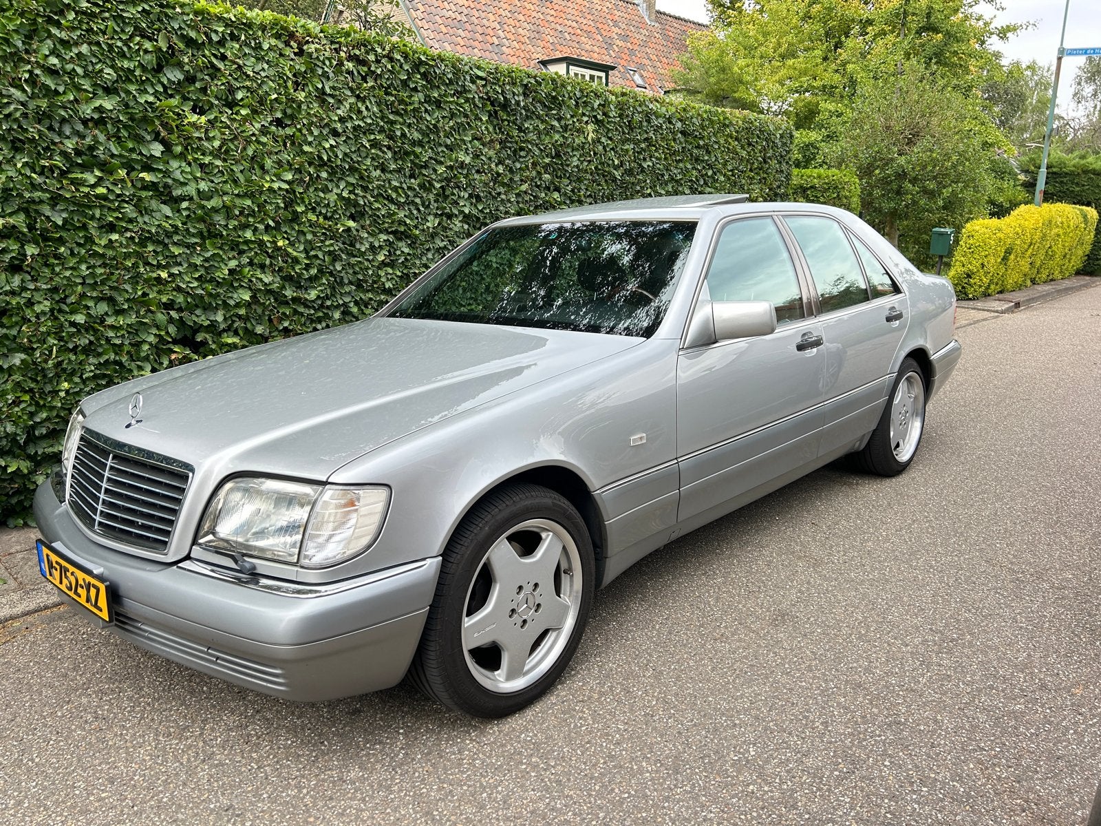 Mercedes 320 S-Klasse, 1994, 83686 km, Auto's, Mercedes-Benz, Automaat, Achterwielaandrijving, Zwart, Particulier