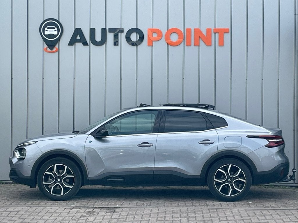 Citroen Ë-C4 X Shine 54 kWh ORG NL 1E EIG DEALEROND|PANO|TR, Auto's, Citroën, 136 pk, Gebruikt, Automatische klimaatregeling, E-C4 X