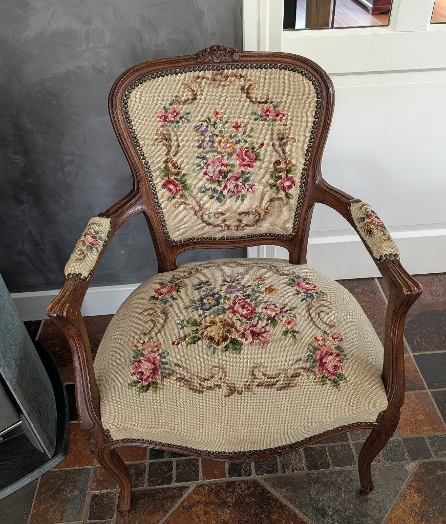 Authentieke fauteuil in Louis XV‑stijl, Ophalen, Gebruikt, Autheniek, Louis XV stijl, antiek, Minder dan 75 cm