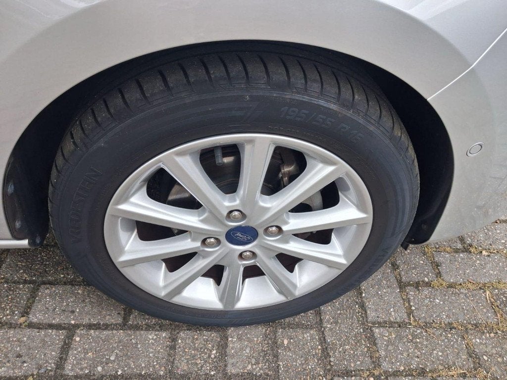 Ford Fiesta 1.0 EcoBoost Titanium Trekhaak | Carplay | B&O a, 12 maanden, Gebruikt, Euro 6, 580 kg