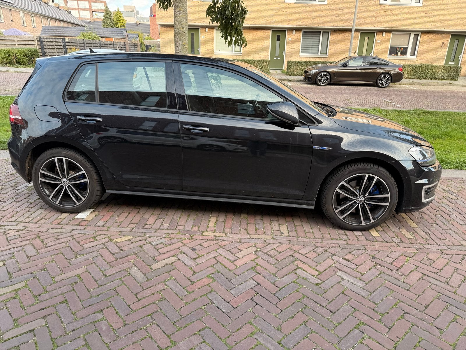 Volkswagen Golf 1.4 TSI Phev 204pk 5D DSG 2015 Zwart, Zwart, 1395 cc, 1499 kg, 149 pk