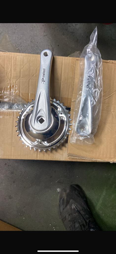 Partij crankset 36 tanden, Ophalen, Zo goed als nieuw
