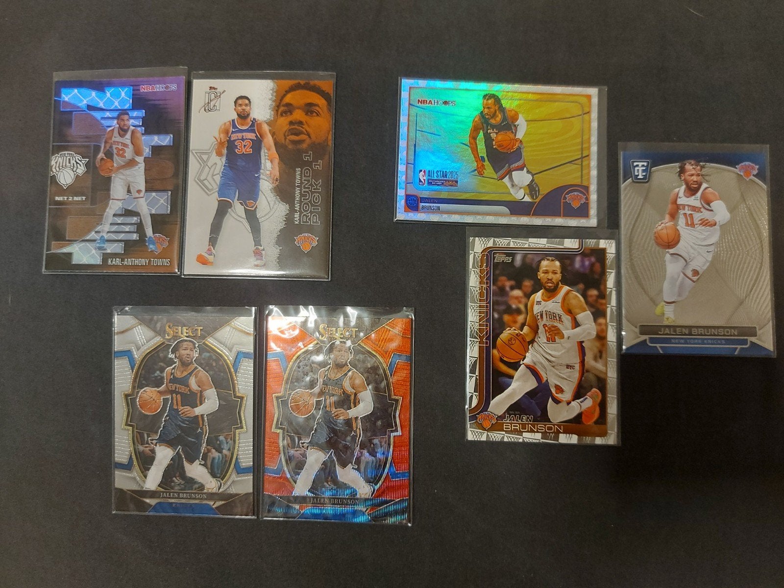 NBA Basketball New York Knicks Jalen Brunson & KAT Kaarten, Hobby en Vrije tijd, Stickers en Plaatjes, Ophalen of Verzenden, Zo goed als nieuw