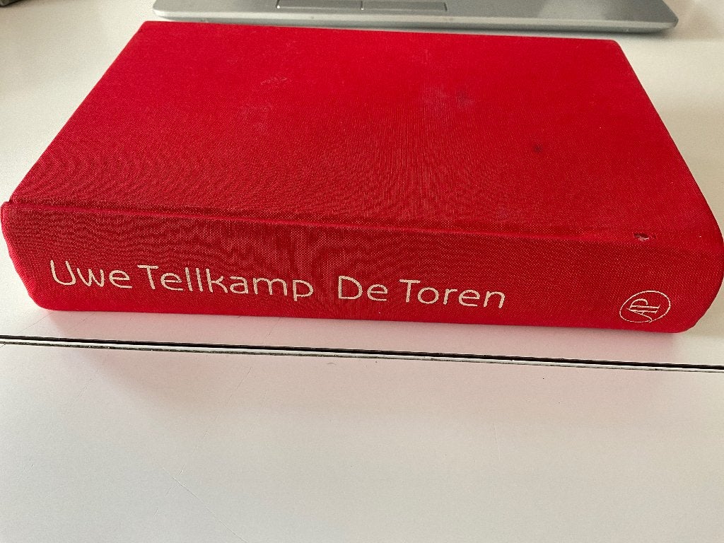 Uwe Tellkamp: De toren. Hardcover, Ophalen of Verzenden, Gelezen, Uwe Tellkamp, Europa overig