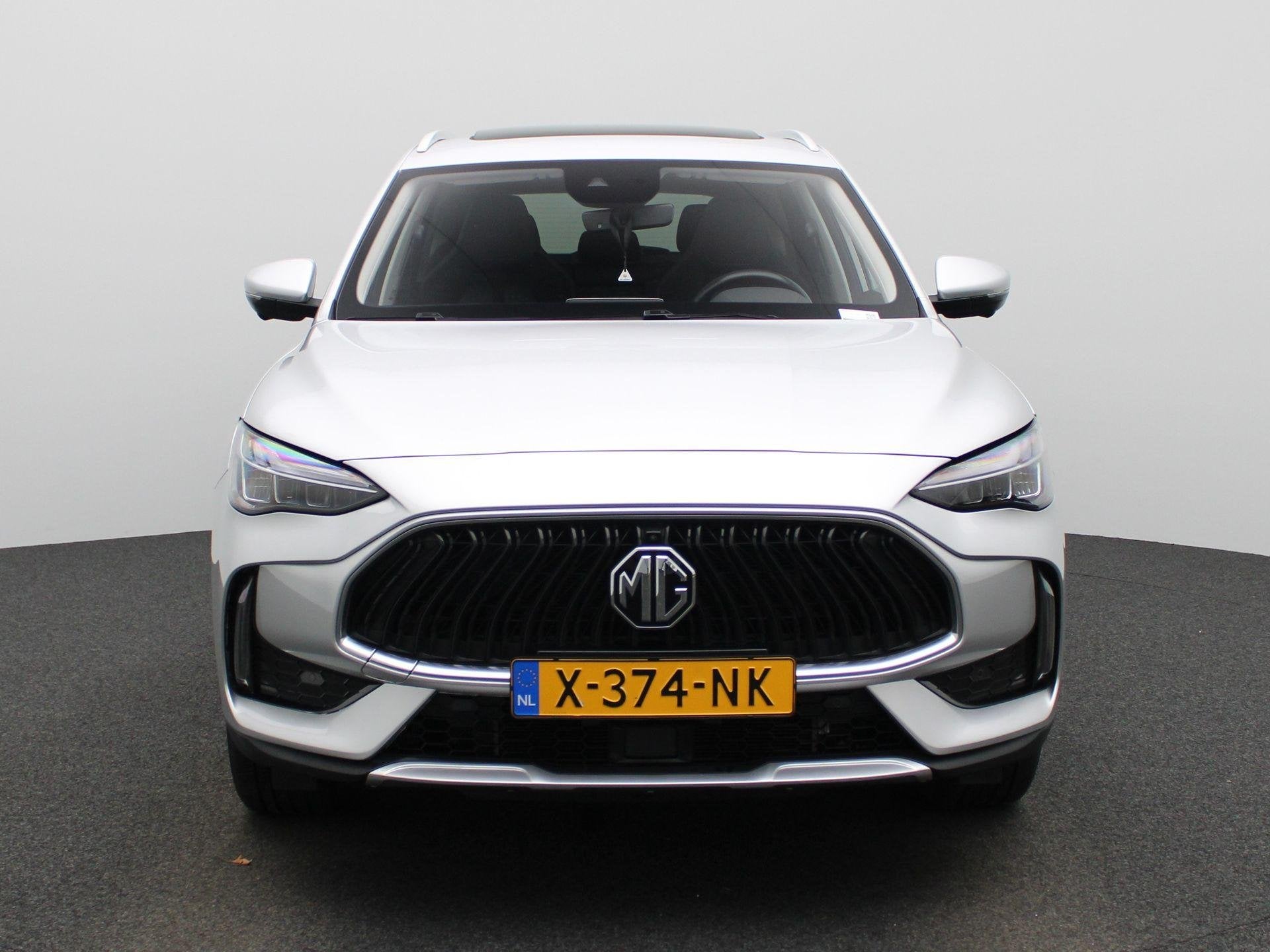 MG EHS 1.5 TGDI PHEV Aut. Luxury | Panoramadak | Leder | 360, Auto's, 12 maanden, Gebruikt, Euro 6, 4 cilinders