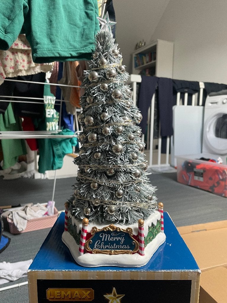 Lemax New Majestic Christmas Tree, Diversen, Ophalen of Verzenden, Zo goed als nieuw