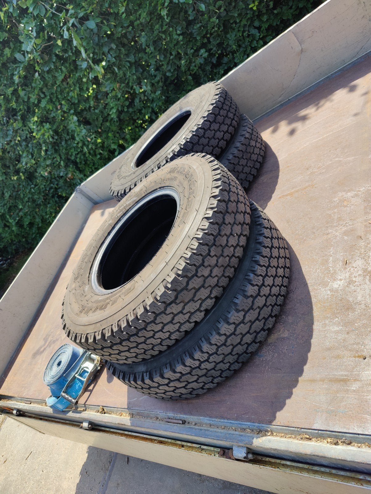 3 banden goodyear wrangler Radial 7.50R16C, Ophalen of Verzenden