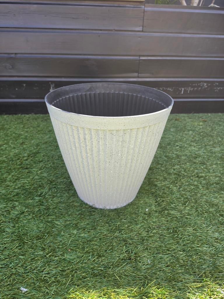Nieuw bloempot grijs, Tuin en Terras, Bloempotten, Ophalen, Rond, Nieuw, Balkon