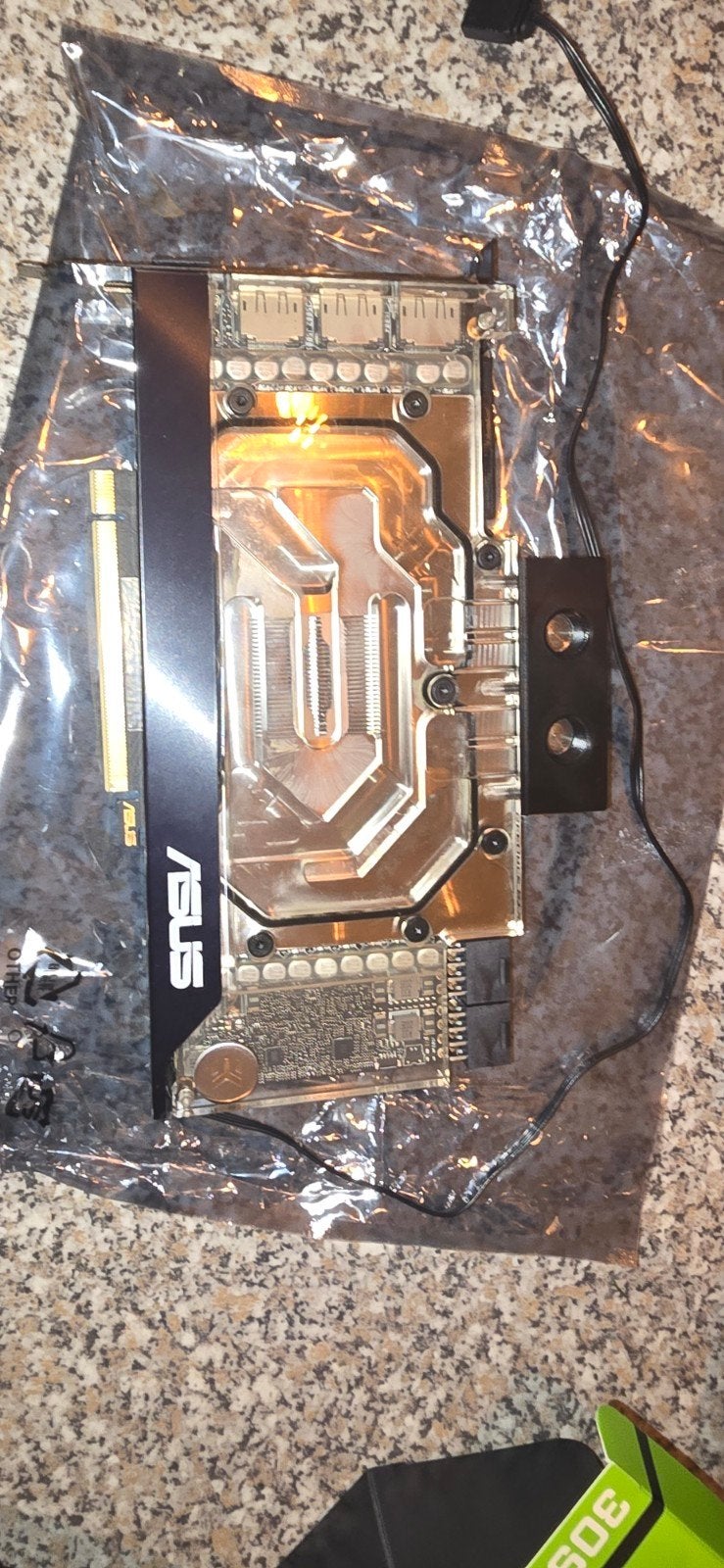 ASUS EKWB GeForce RTX 3090 24GB GDDR6X Videokaart, Ophalen, GDDR6, PCI-Express 4, Zo goed als nieuw