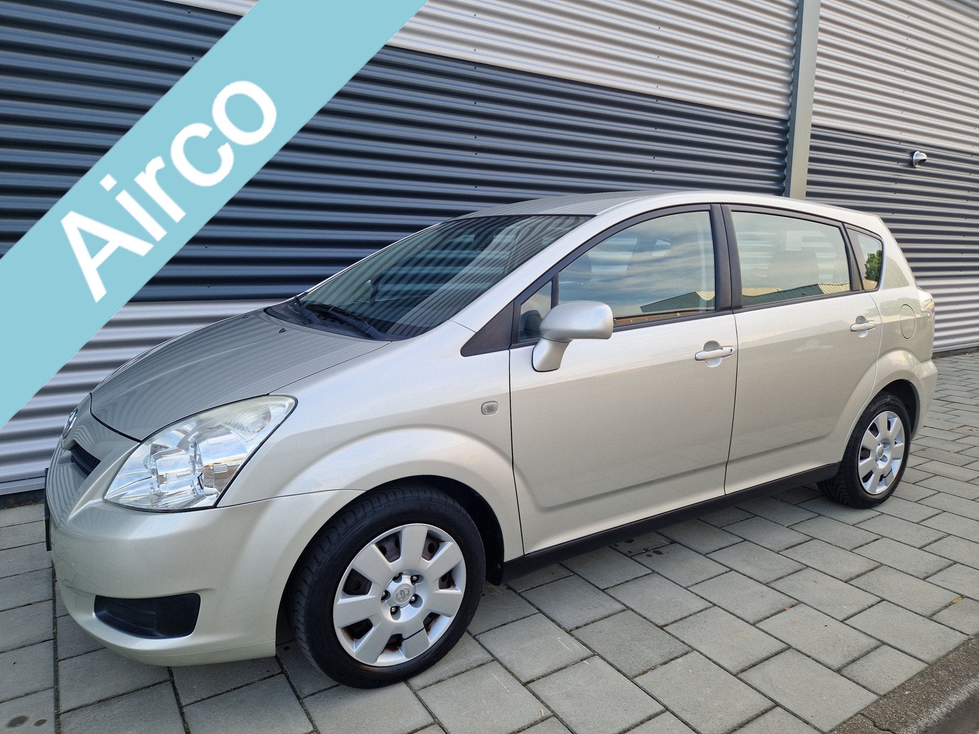 Toyota Verso 1.6 VVT-i Terra climatronic, Airco, Trekhaak ,, 450 kg, Gebruikt, 4 cilinders, Origineel Nederlands