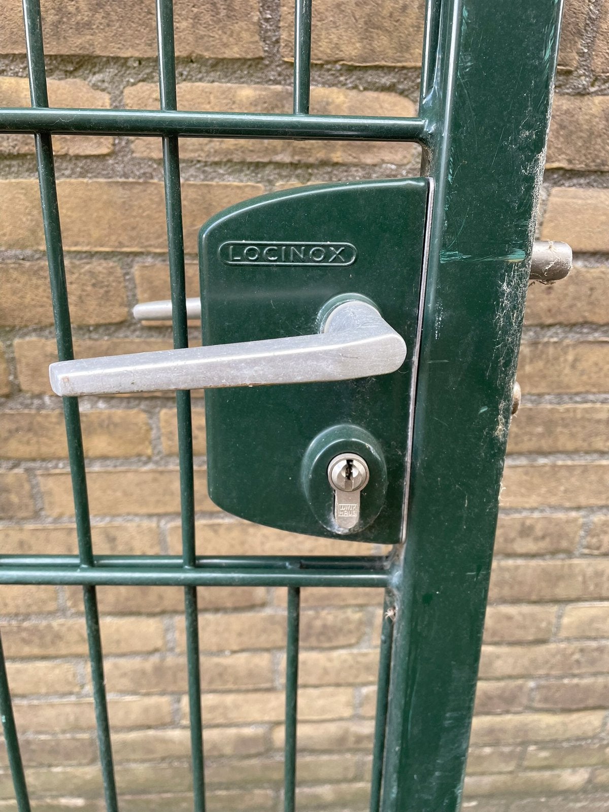 Groene Tuinpoort / Hekwerkpoort / Met Locinox Slot, Ophalen, Gebruikt, 150 tot 200 cm, Draaipoort