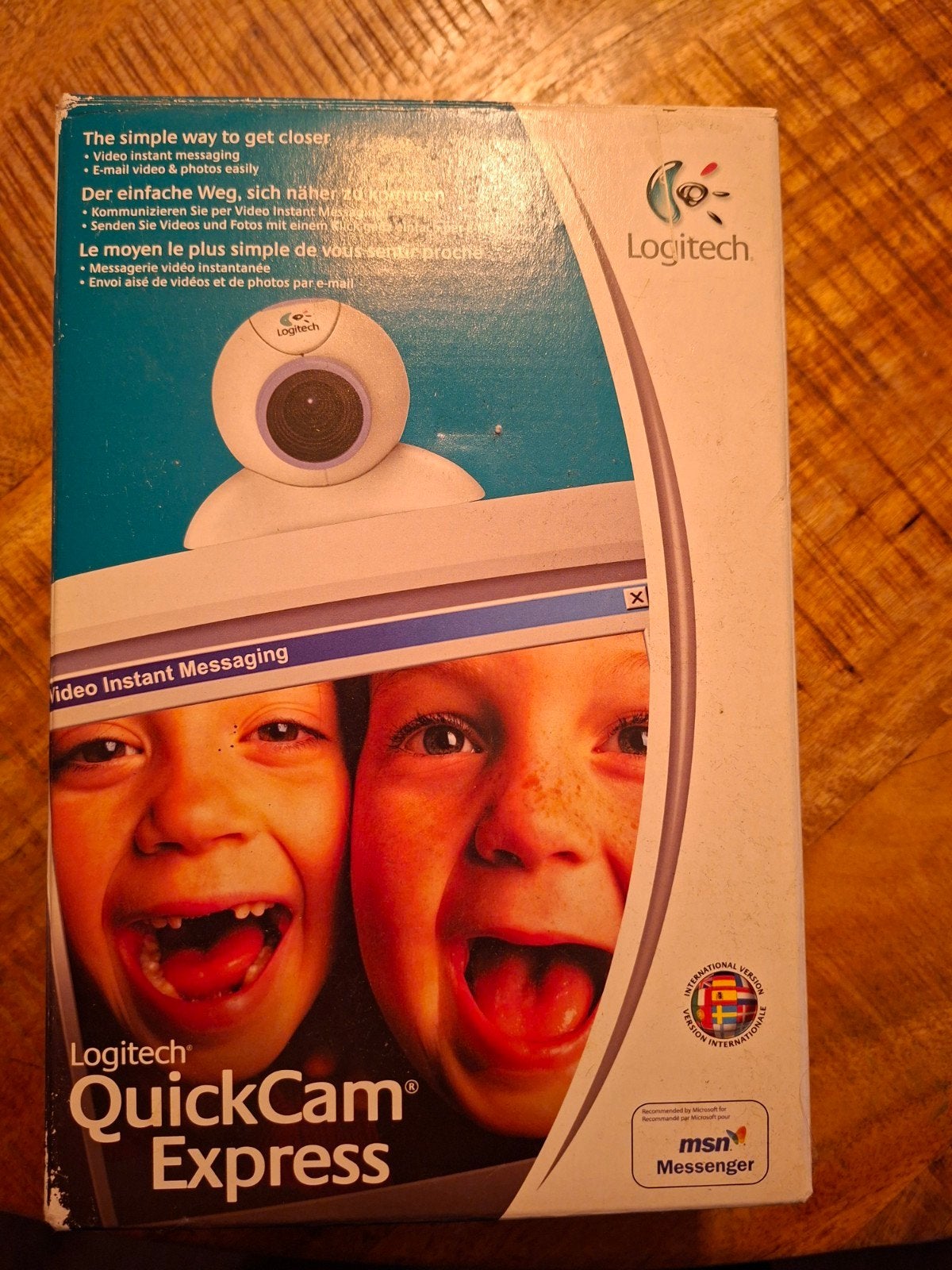 Logitech QuickCam Express Webcam - Nieuw in doos, Computers en Software, Webcams, Nieuw, Bedraad, Windows, Microfoon, Ophalen of Verzenden