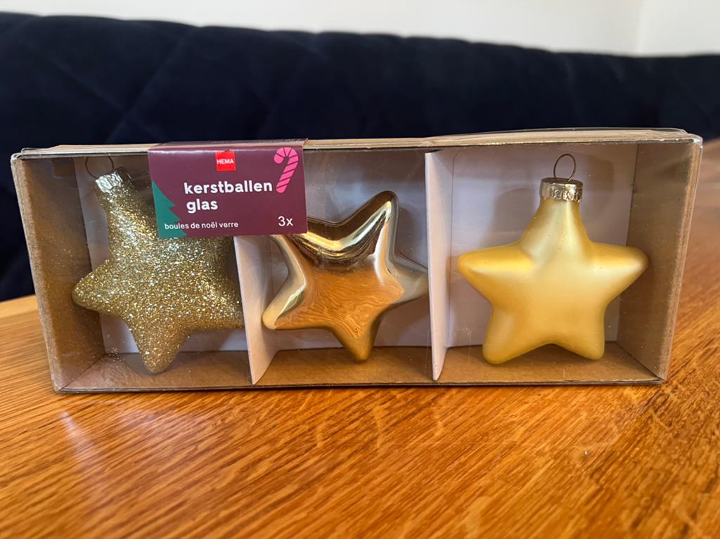 3 gouden glazen ster kerstballen- NIEUW, Diversen, Kerst, Ophalen of Verzenden, Nieuw