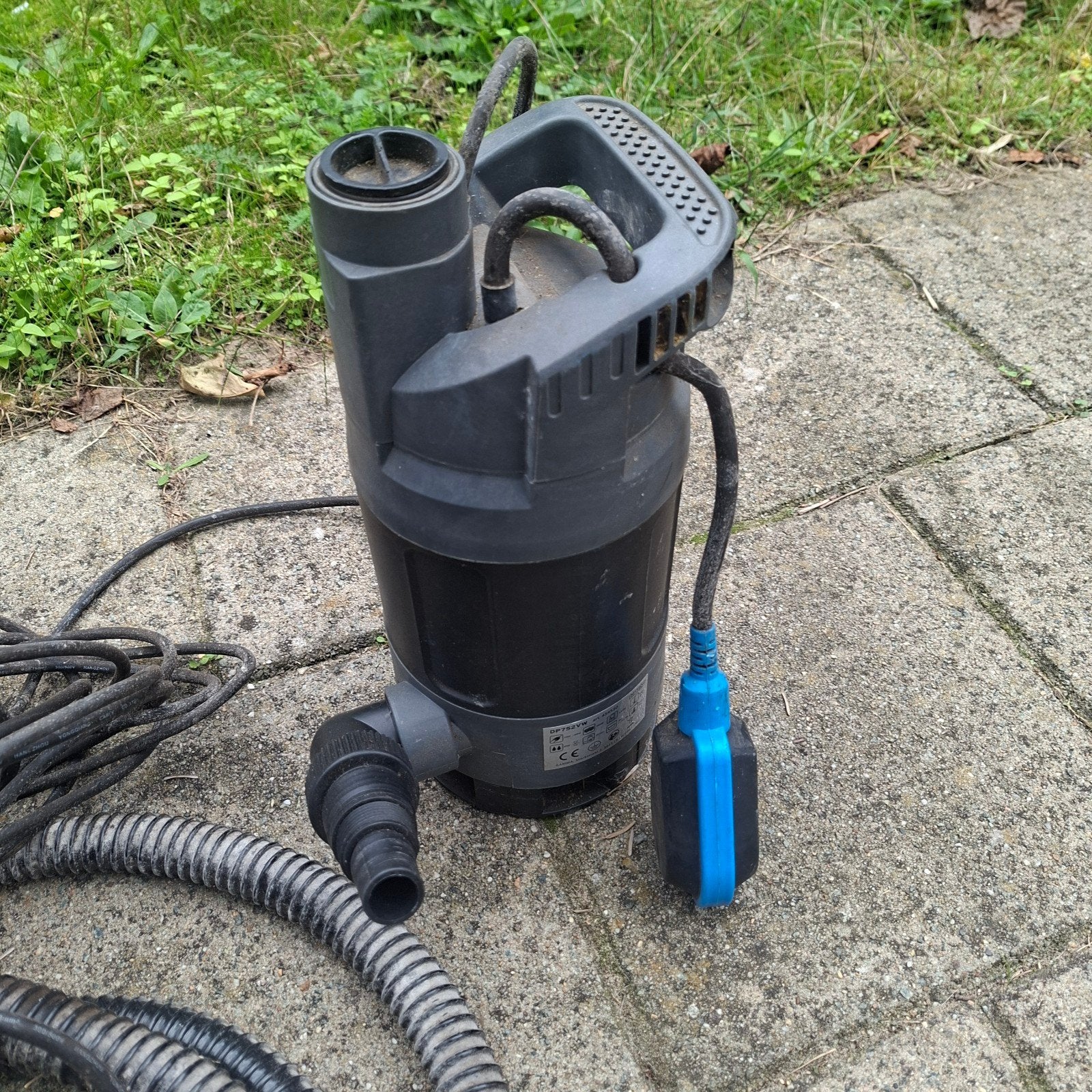 Dompelpomp met vlotter - water afvoeren, Tuin en Terras, Ophalen, Gebruikt, Elektrisch, Dompelpomp