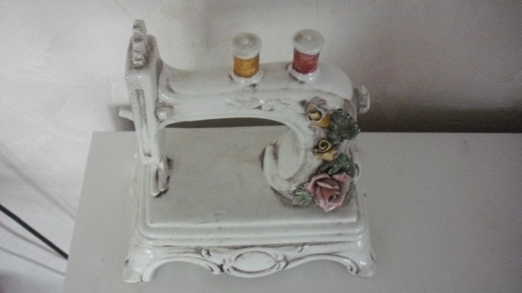 Keramiek mini  decoratie naaimachine Italië, Ophalen of Verzenden