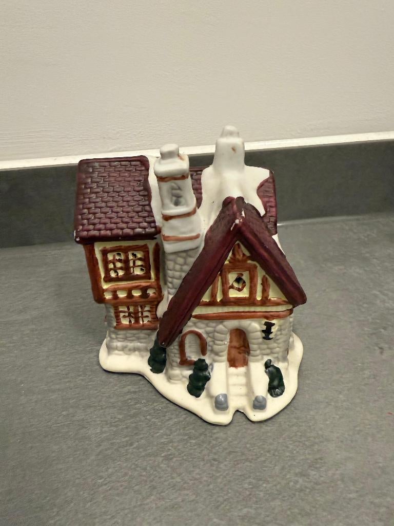 Nieuw keramisch kerst huisje versiering decoratie kerstdorp, Ophalen of Verzenden, Nieuw
