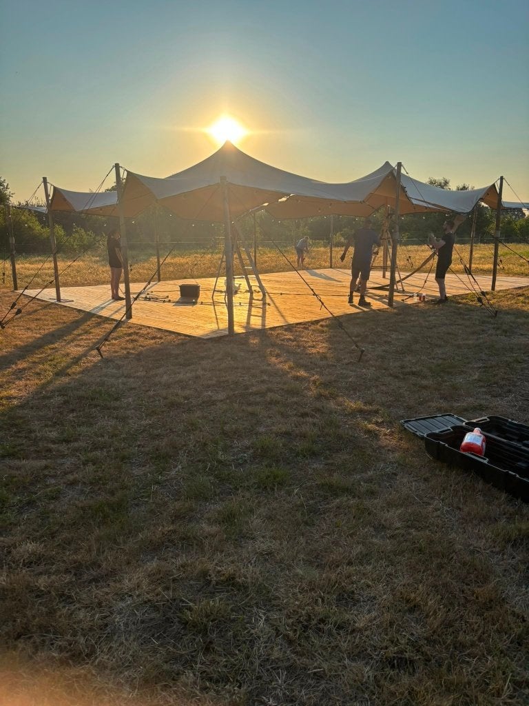 Complete stretchtent voor  80–100 personen, Ophalen of Verzenden, Zo goed als nieuw, Overige