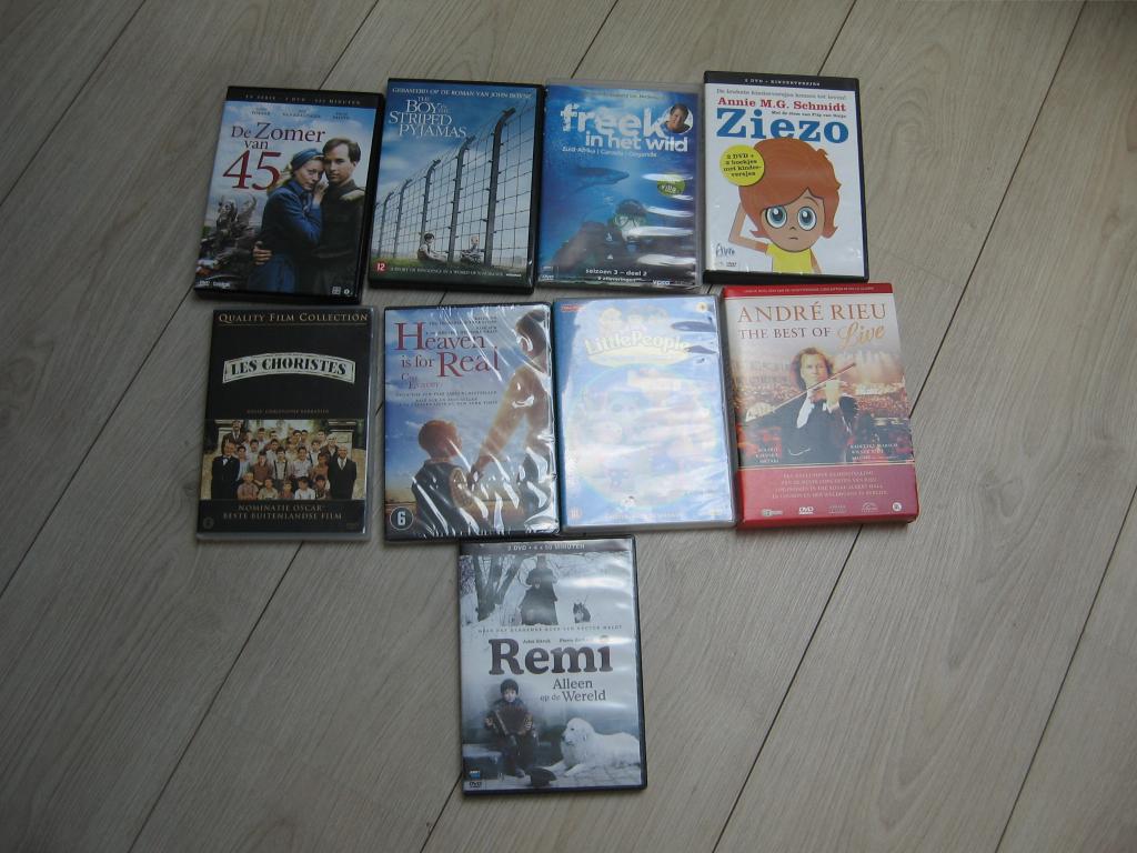 9 DVD muziek en series €3.50 Perstuk., Cd's en Dvd's, Dvd's | Actie, Alle leeftijden, Ophalen of Verzenden, Zo goed als nieuw