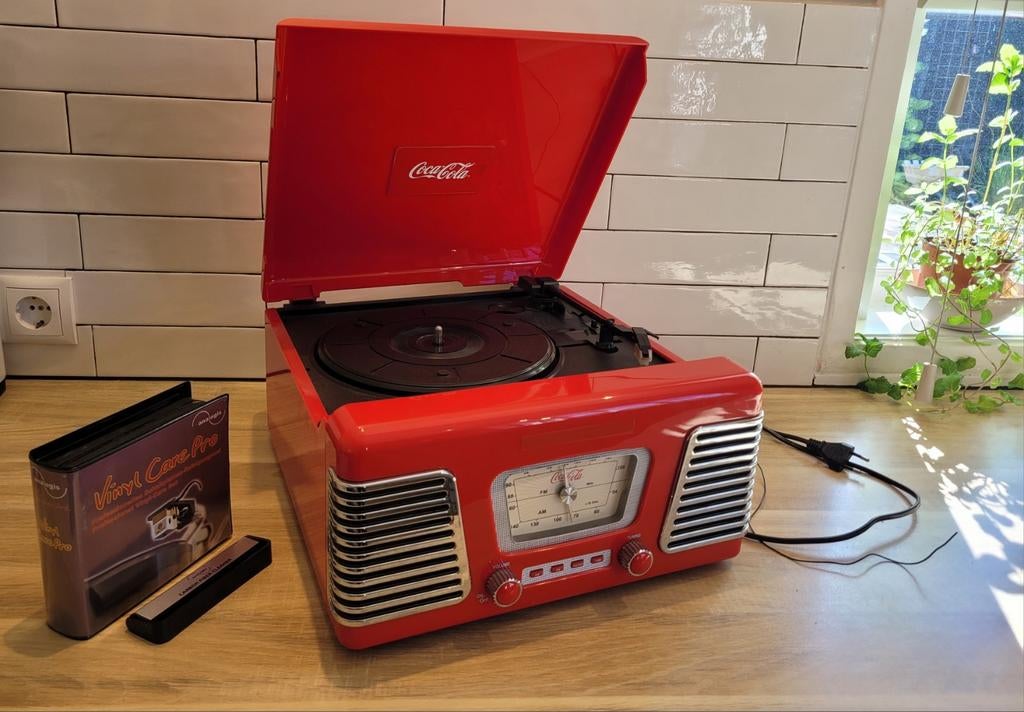 Coca-Cola platenspeler met radio en USB, Overige merken, Gebruikt, Pitch-regelaar, Ophalen of Verzenden