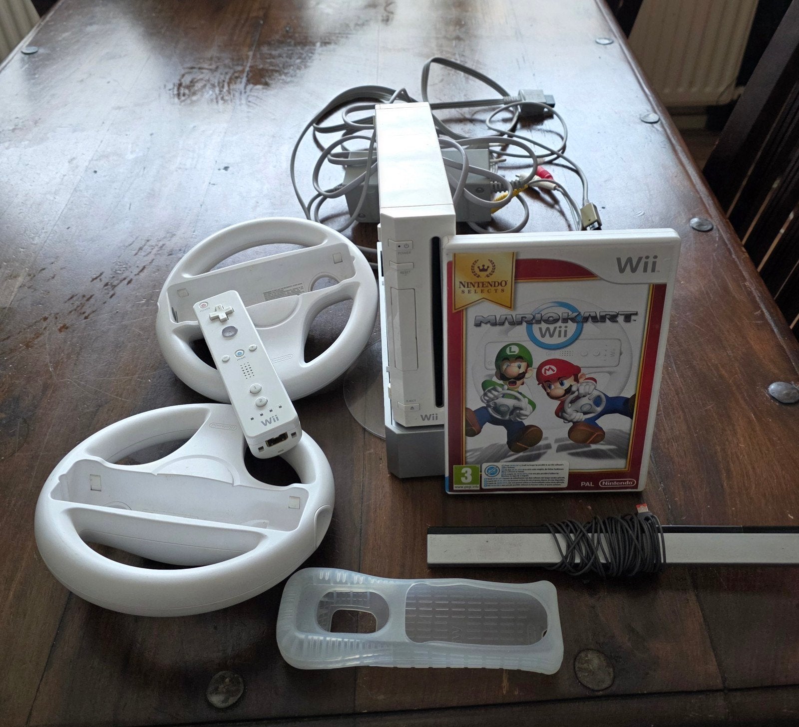 omgebouwde wii met accessoires, Ophalen of Verzenden, Gebruikt, Met 1 controller