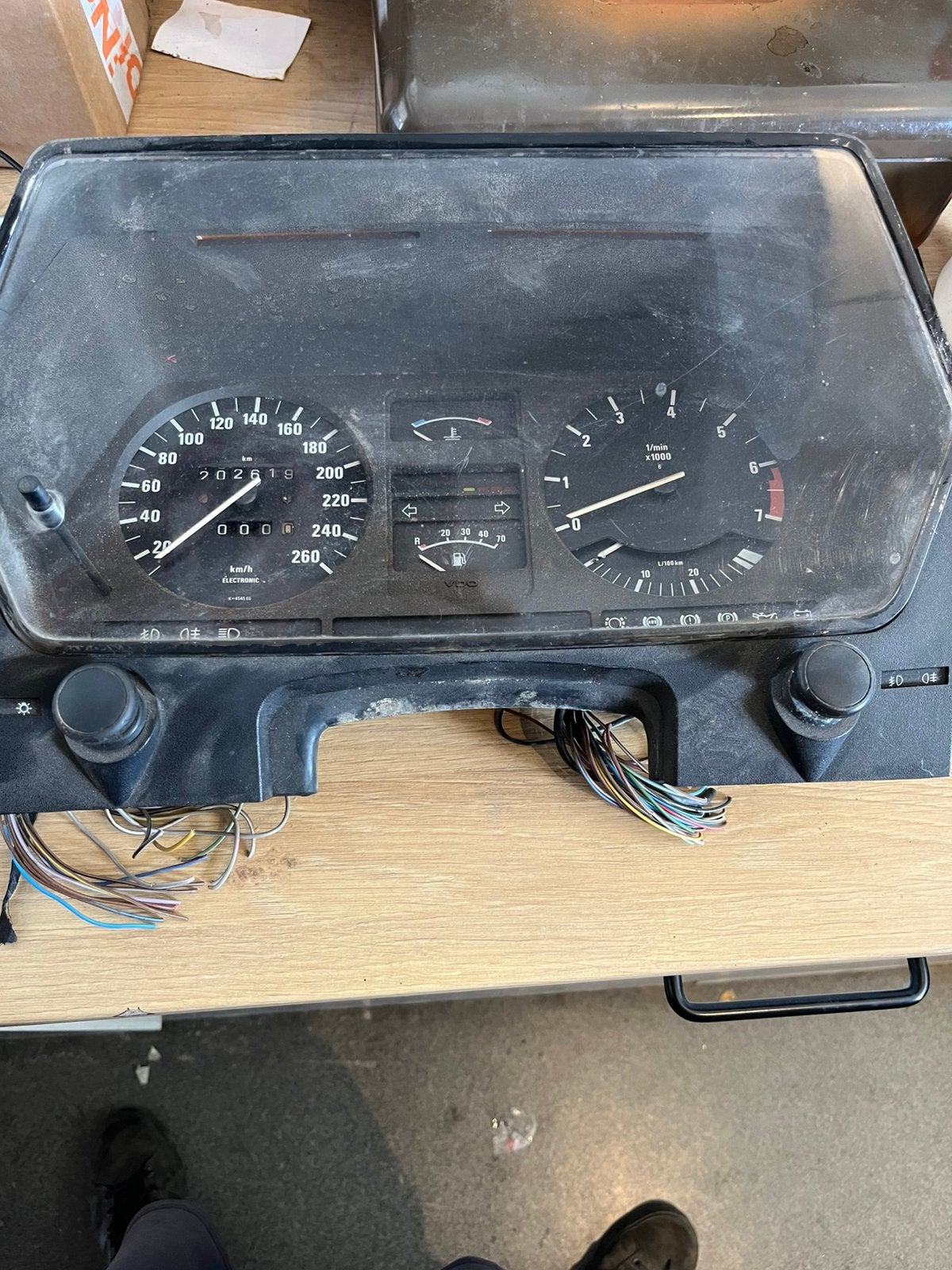 BMW E24 Type 2 Teller Klok / Cockpit
