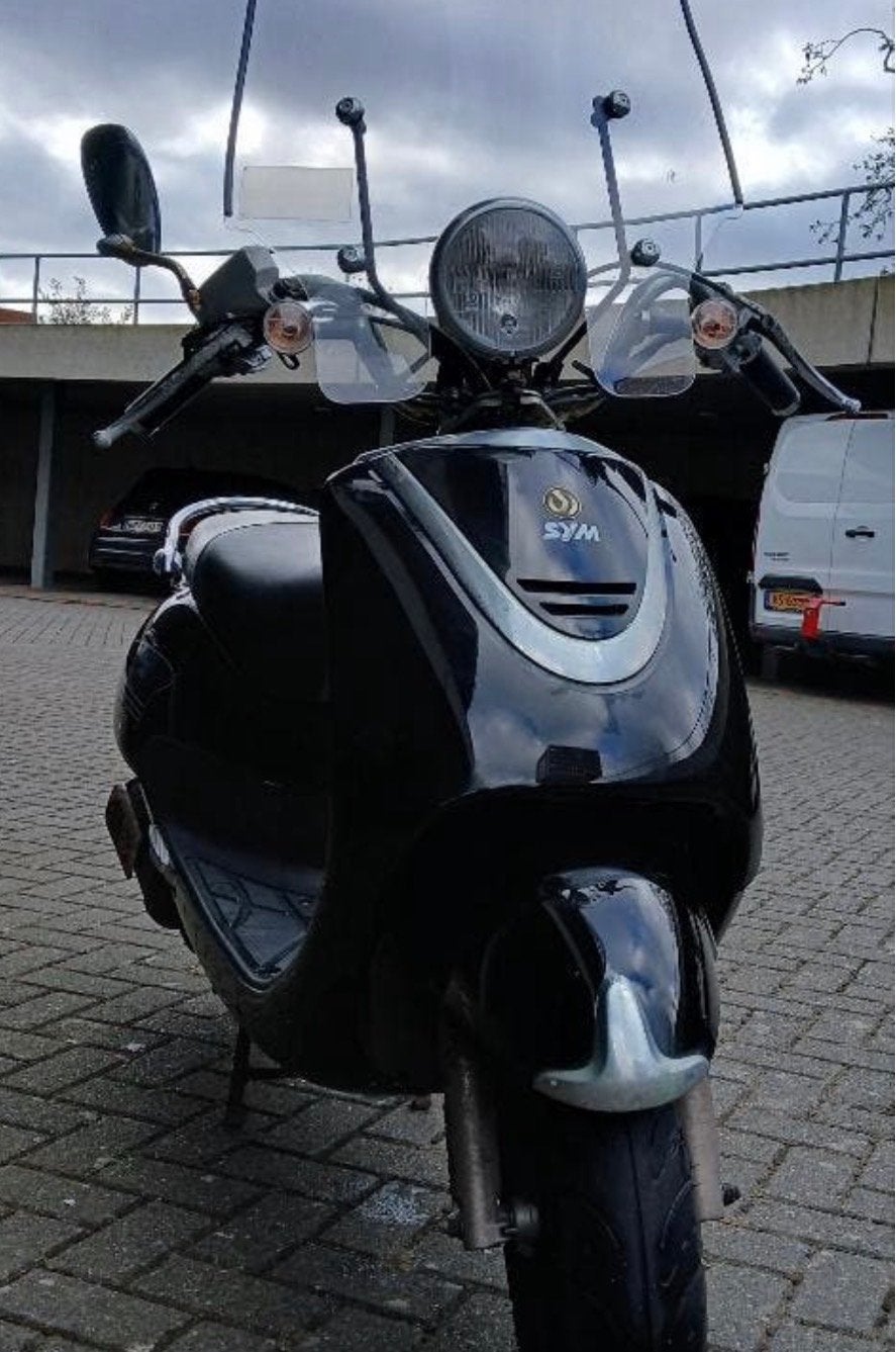 Sym Allo Scooter - Zwart, Goede Staat bouwjaar 2018, Fietsen en Brommers, Scooters | SYM, Gebruikt, Maximaal 45 km/u, Allo, Ophalen of Verzenden