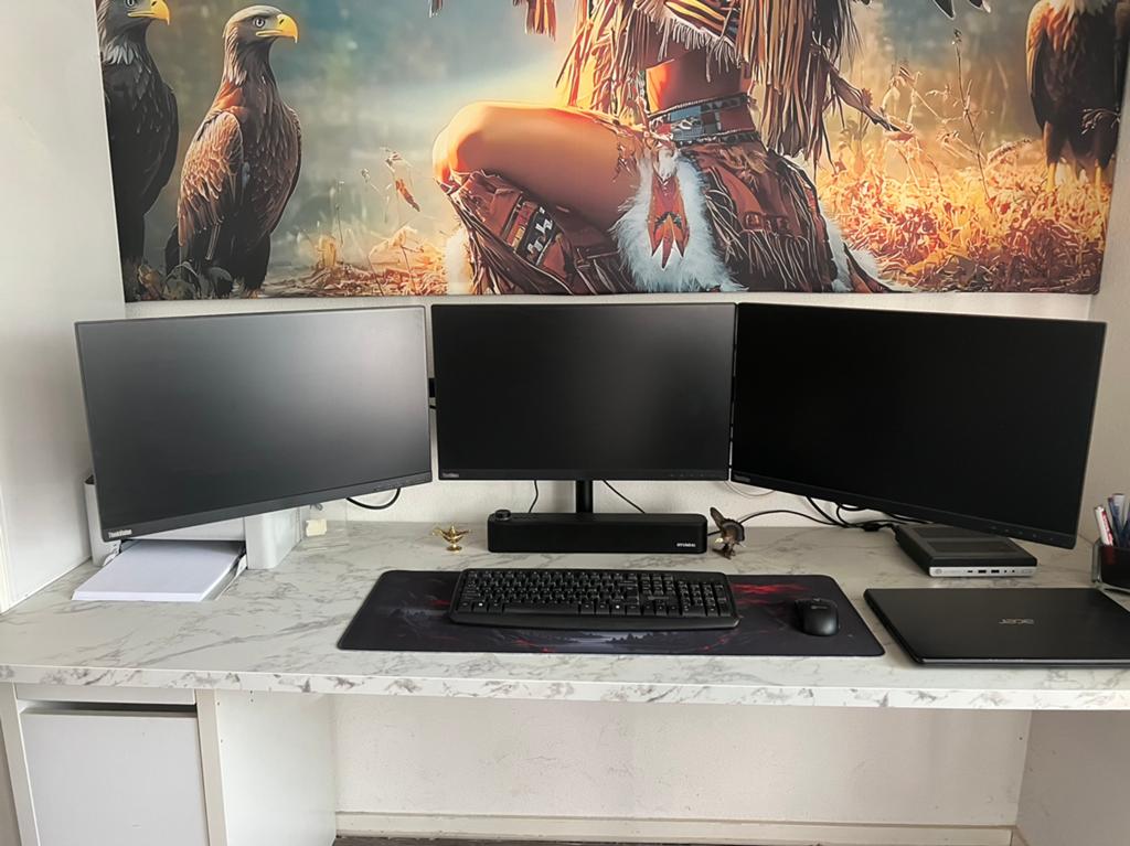 3x 24” Monitoren + 360 Draaibare Beugels, IPS, Full HD, Zo goed als nieuw, 60 Hz of minder