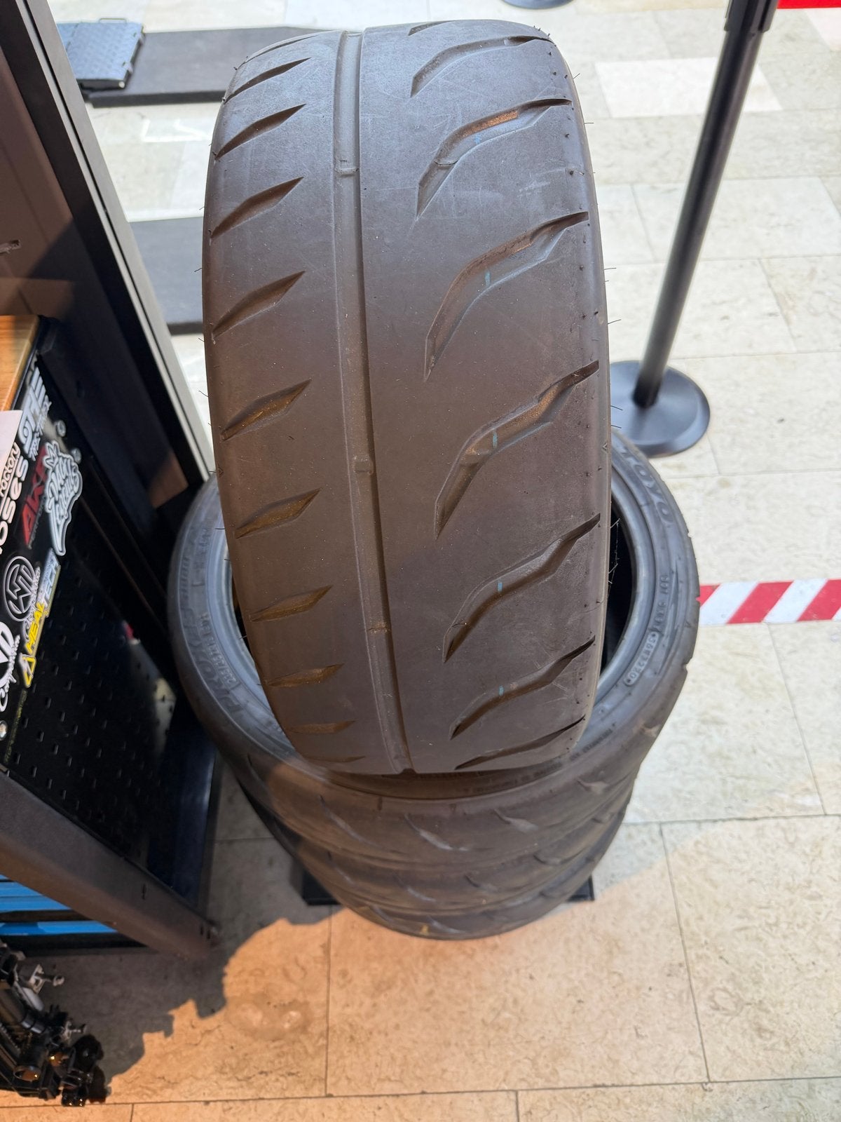 Toyo R888R Semislicks 235/35/19 - Track Ready, Gebruikt, 235 mm, Band(en), Personenwagen